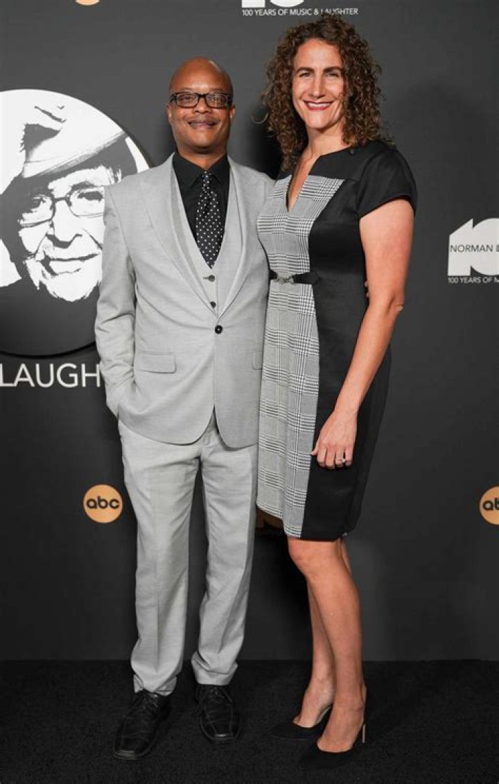 Alex Hirsch - Bio, Age, Height, Net Worth, Facts, Nationality