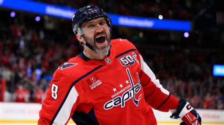 Alexander Ovechkin - Bio, Age, Net Worth, Height, Married, Nationality, Body Measurement, Career