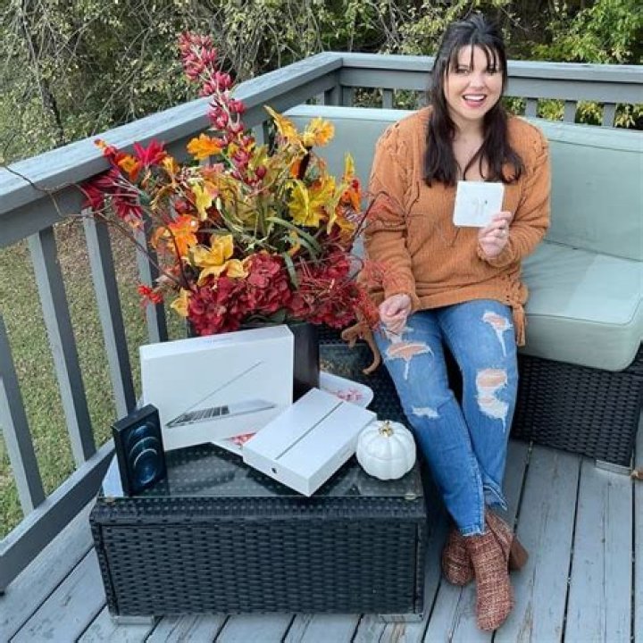 Amy Duggar - Bio, Age, Net Worth, Facts, Career, Married