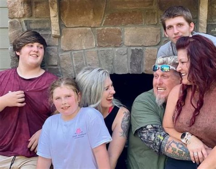 Amy Shirley - Bio, Age, Height, Married, Nationality, Career, Instagram