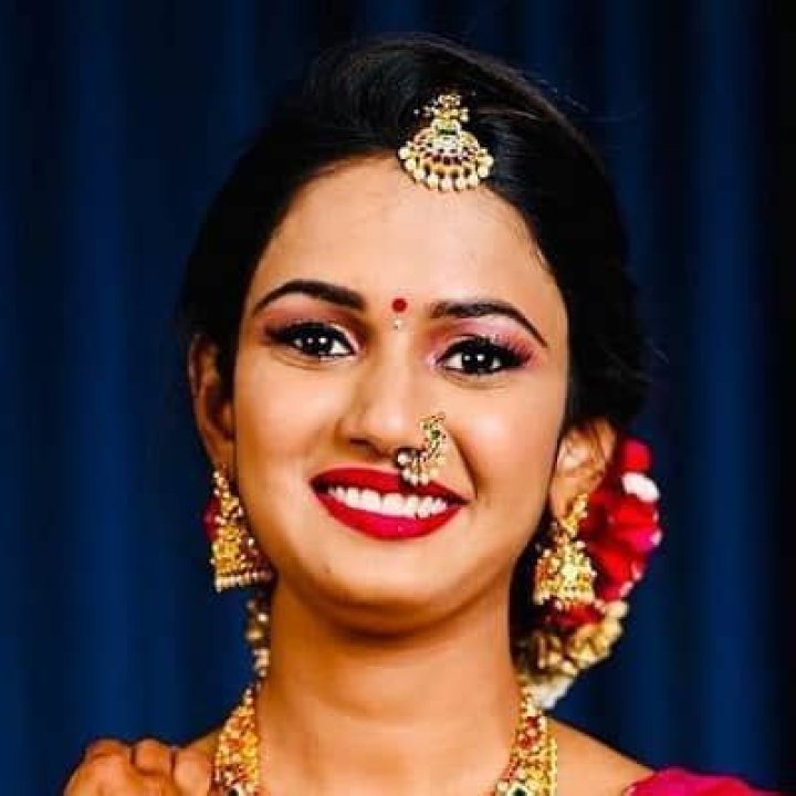 Ariyana Glory - Bio, Age, Single, Nationality, Body Measurement, Career