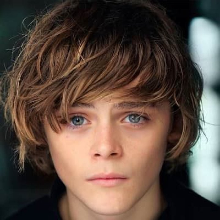 Billy Barratt - Bio, Career, Age, Net Worth, Height, Nationality, Facts