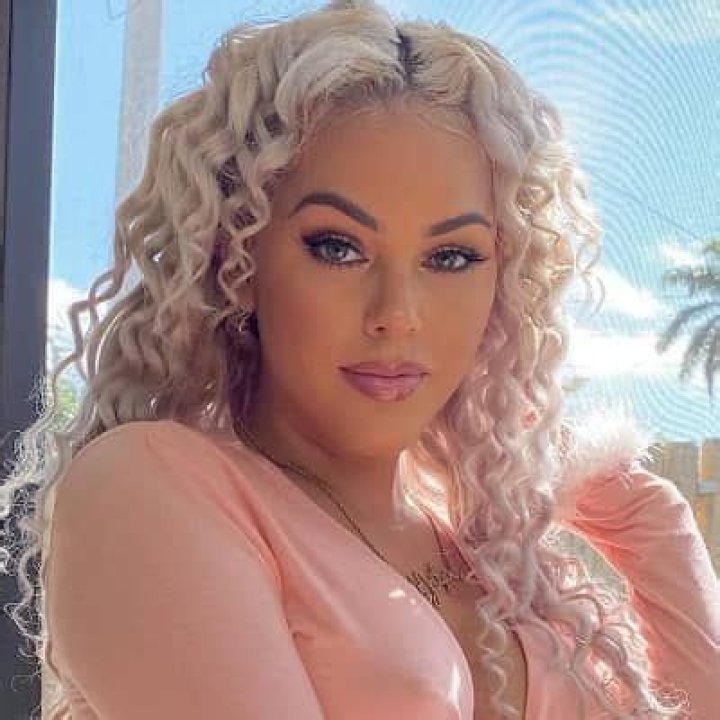 Bio, Age, Height, Single, Nationality, Career, Instagram, Wiki