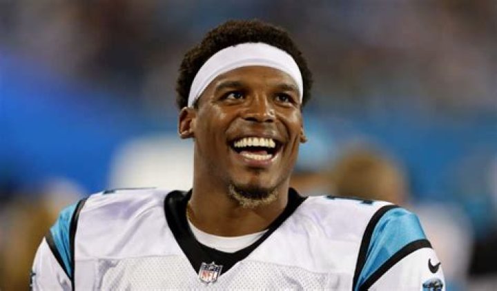 Cam Newton - Bio, Age, Height, Single, Nationality, Body Measurement