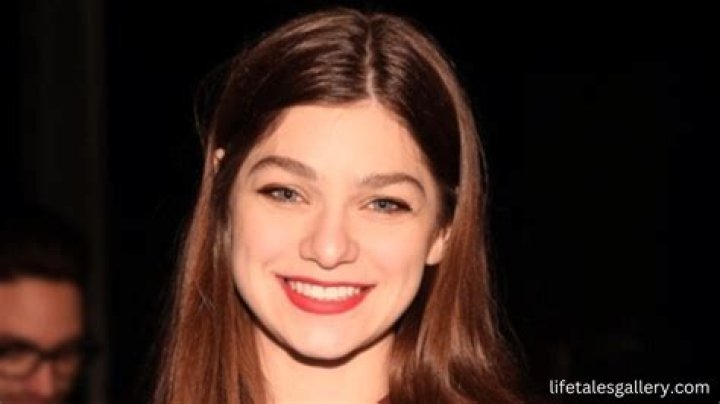 Catharine Daddario - Bio, Age, Net Worth, Salary, Height, Single, Career