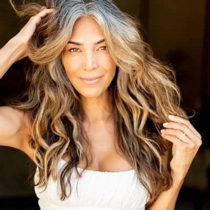 Catherine Missal - Bio, Age, Career, Net Worth, Height, Facts