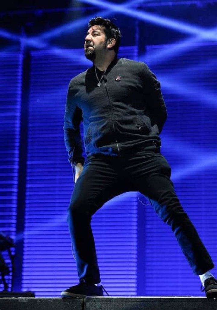 Chino Moreno - Bio, Career, Net Worth, Height, Married, Facts