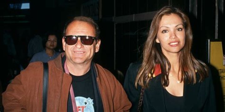 Claudia Haro - Bio, Age, Net Worth, Height, Divorce, Nationality, Body Measurement, Career