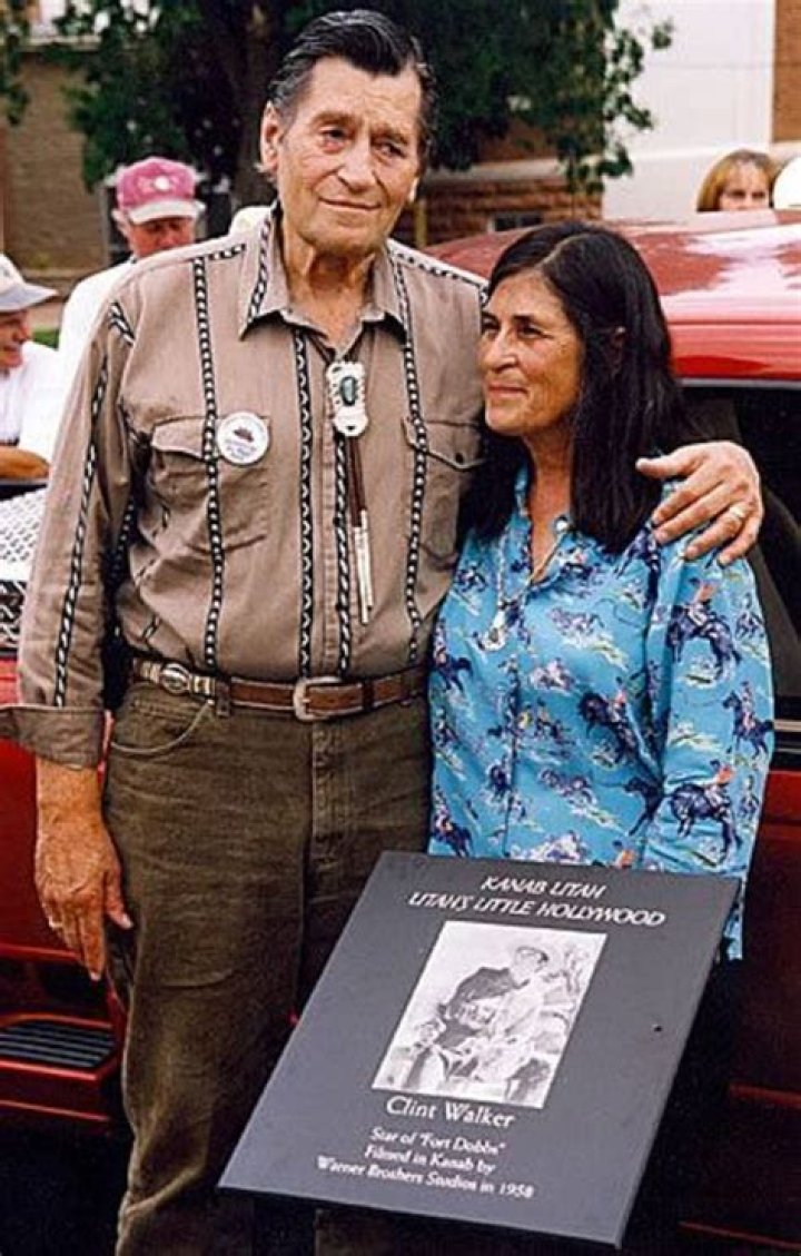 Clint Walker - Bio, Age, Career, Net Worth, Height, Married, Facts