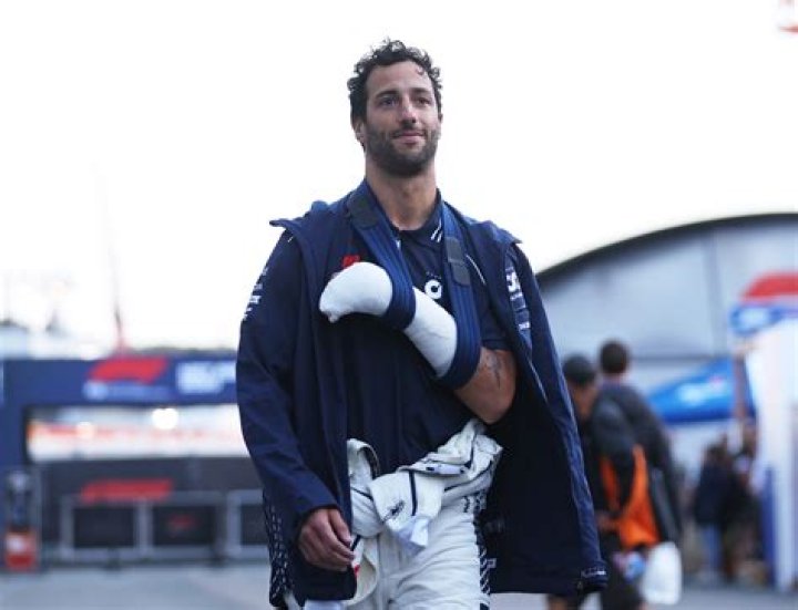 Daniel Ricciardo - Bio, Age, Net Worth, Height, Nationality, Body Measurement, Career