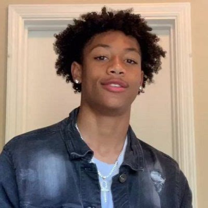Dejuane Mccoy - Bio, Age, In Relation, Nationality, Career, Instagram, Wiki
