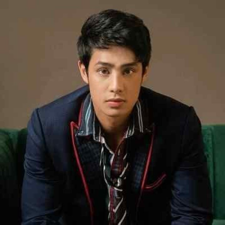 Donny Pangilinan - Bio, Age, Net Worth, Height, Single, Nationality, Body Measurement, Career