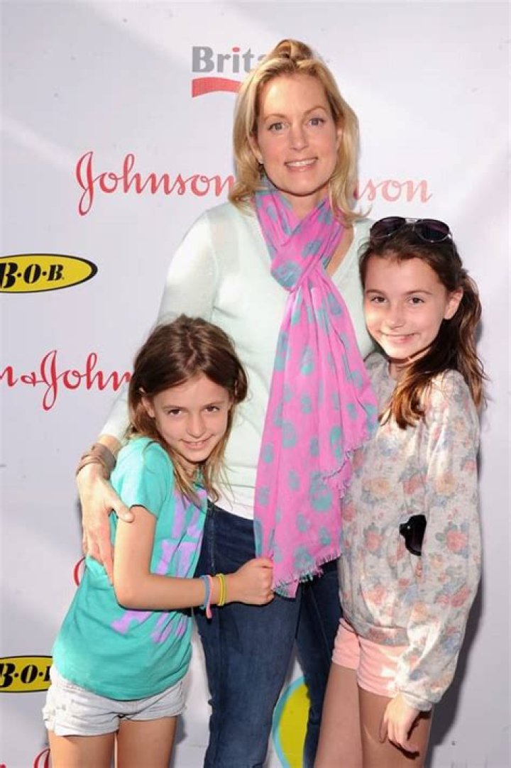 Elliott Anastasia Stephanopoulos - Bio, Height, Net Worth, Facts