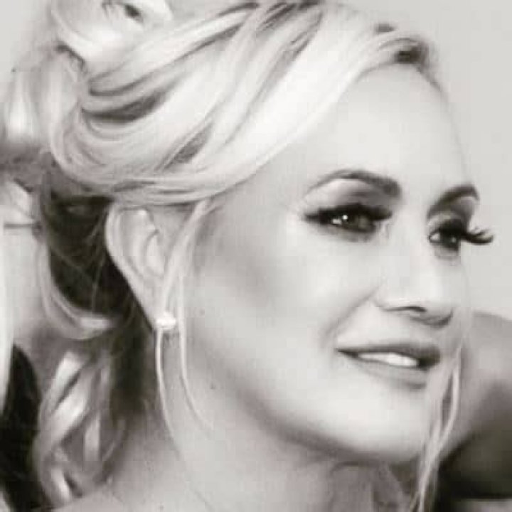 Gayle Godfrey - Bio, Age, Height, Married, Nationality, Body Measurement, Career