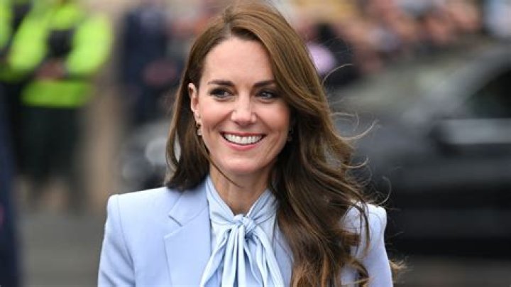 Jemma Middleton - Bio, Age, Net Worth, Height, Single, Nationality, Body Measurement, Career