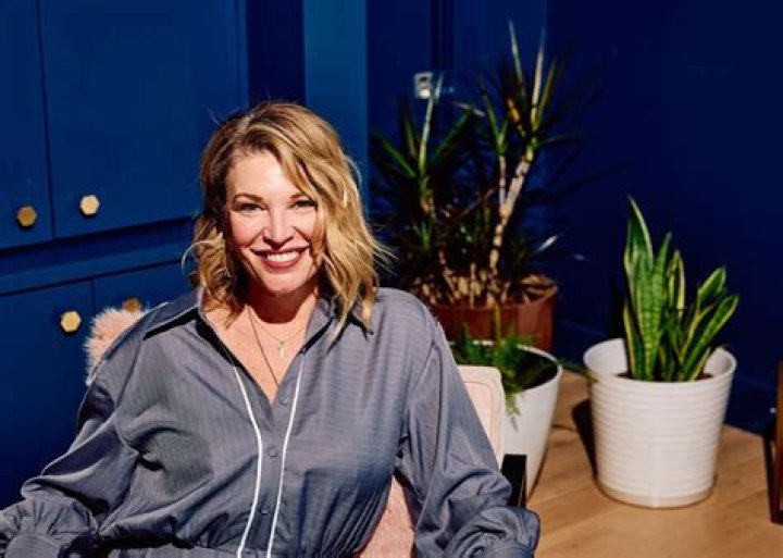 Jen Hatmaker - Bio, Age, Net Worth, Height, Divorce, Nationality, Body Measurement, Career