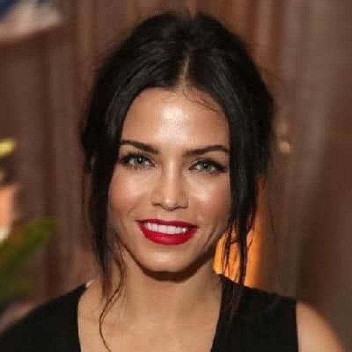 Jenna Vulcano - Bio, Age, Net Worth, Height, Divorce, Nationality, Body Measurement, Career
