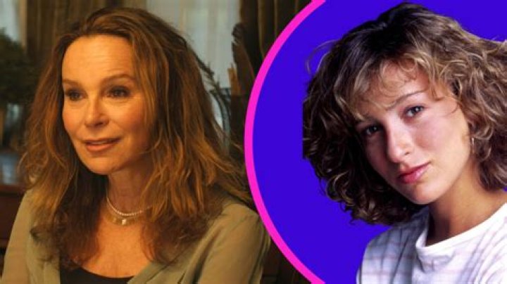 Jennifer Grey - Bio, Age, Net Worth, Height, In Relation, Nationality, Career