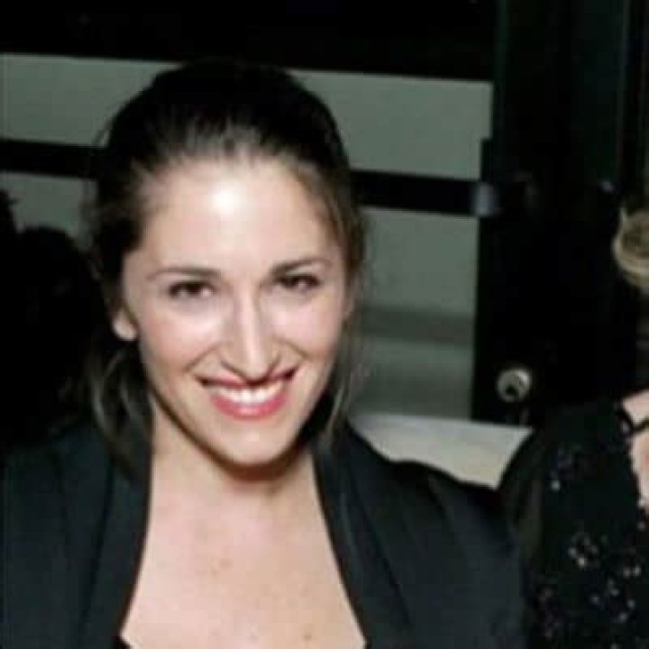 Jill Stefani-Bio, Career, Net Worth, Height, Single, Nationality, Facts