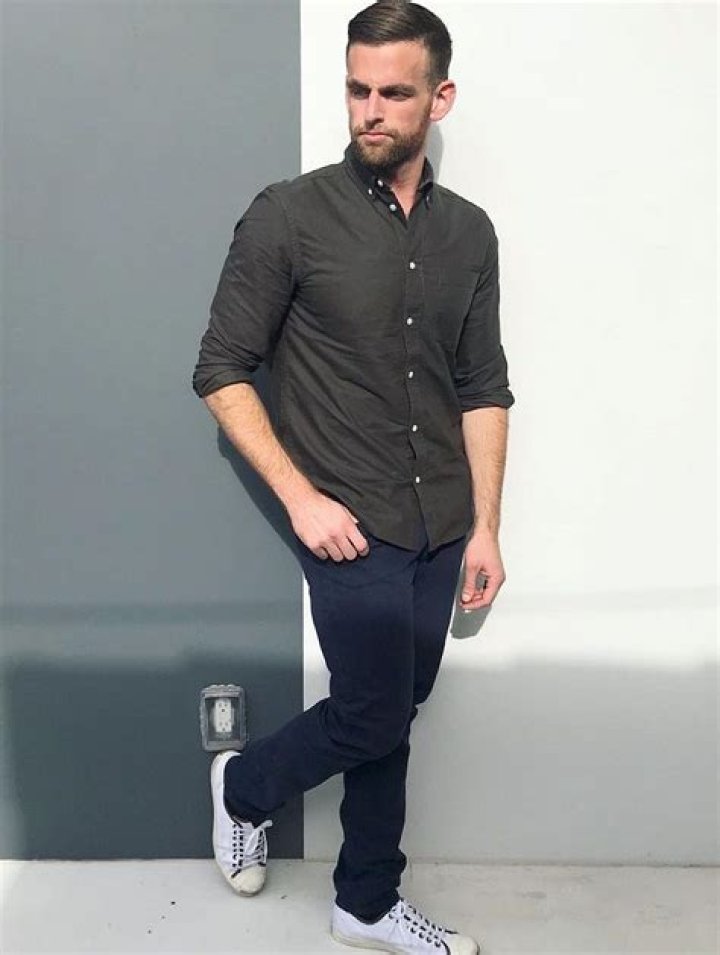 Jonny Drubel - Bio, Age, Single, Nationality, Body Measurement, Career