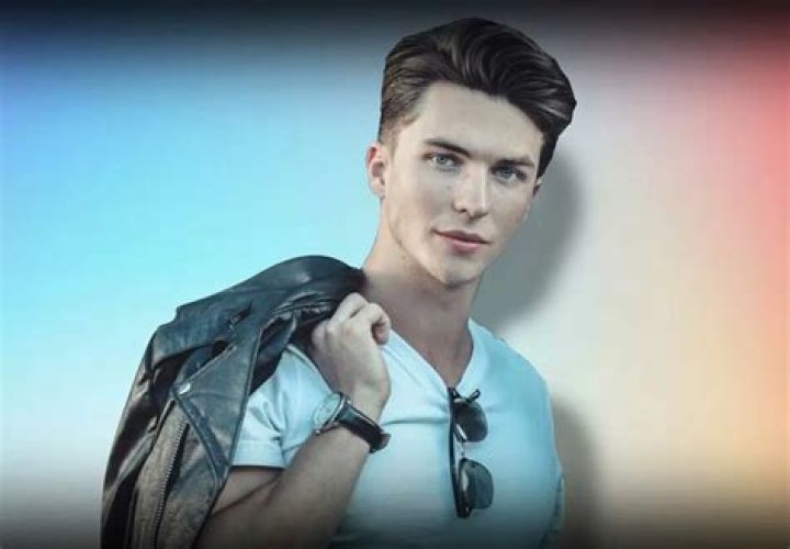 Justin Burke - Bio, Age, Net Worth, Height, Single, Nationality, Body Measurement, Career