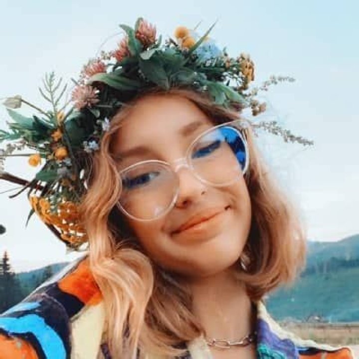 Karina Kurzawa - Bio, Age, Net Worth, Height, Nationality, Body Measurement, Career