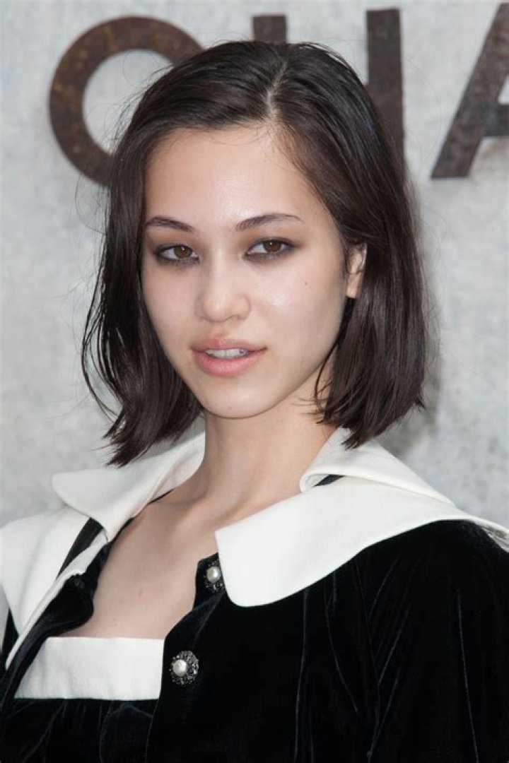 Kiko Mizuhara - Bio, Age, Net Worth, Height, In Relation, Nationality, Body Measurement, Career