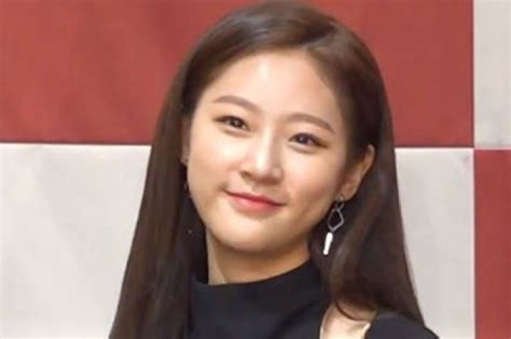 Kim Sae-ron - Bio, Age, Net Worth, Height, Single, Nationality, Career, Wiki