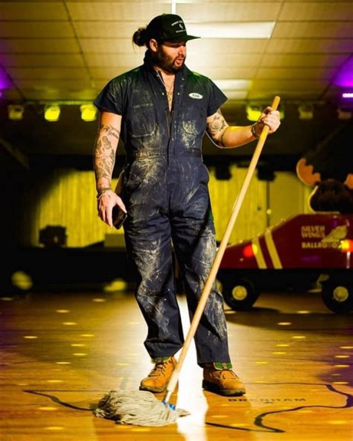 Koe Wetzel-Bio, Career, Net Worth, Height, Single, Wiki, Facts