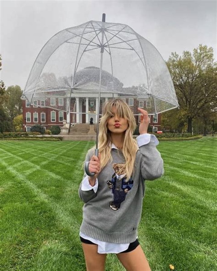 Lexi Mars - Bio, Age, Height, Net Worth, Facts, Nationality