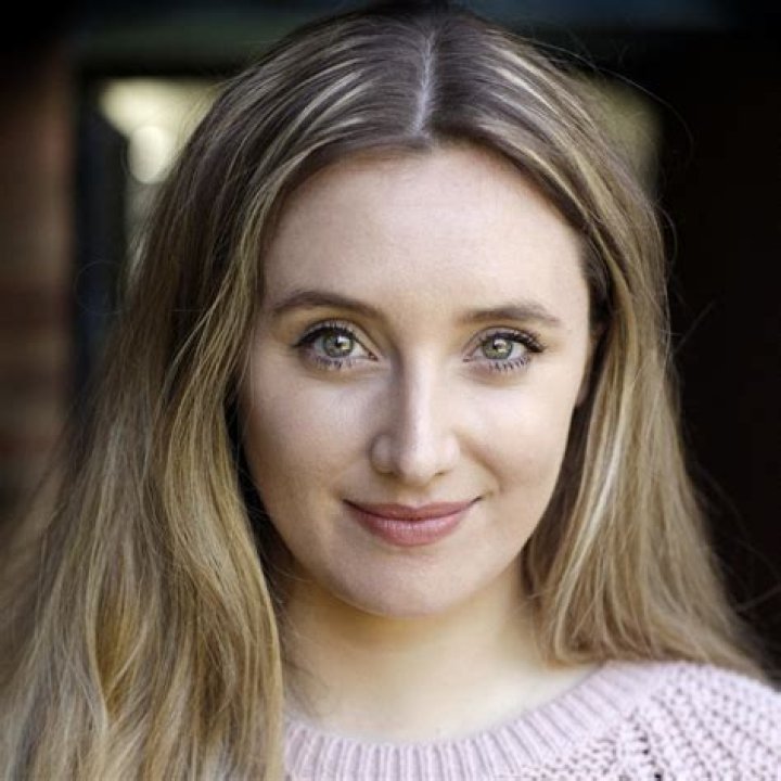 Lily Brazier - Bio, Age, Net Worth, Height, In Relation, Nationality, Body Measurement, Career