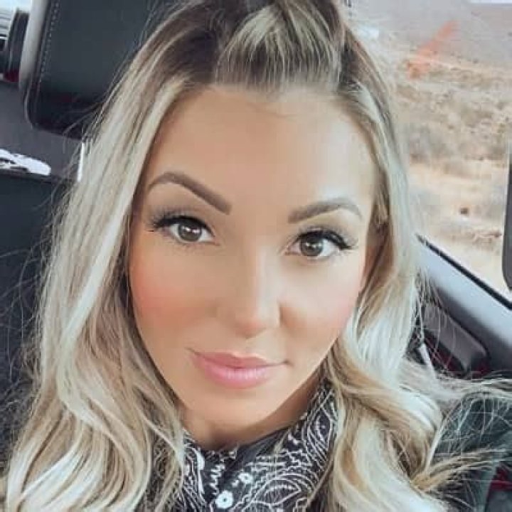 Lizzy Musi - Bio, Career, Net Worth, Height, In Relation, Facts