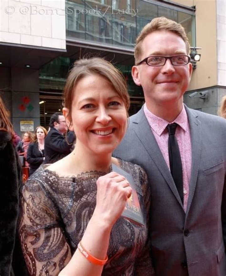 Nicola Walker - Bio, Net Worth, Height, Married, Nationality, Facts