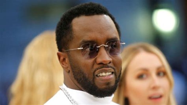 Puff Daddy (Sean Combs) - Bio, Age, Net Worth, Height, Single, Nationality, Body Measurement, Career