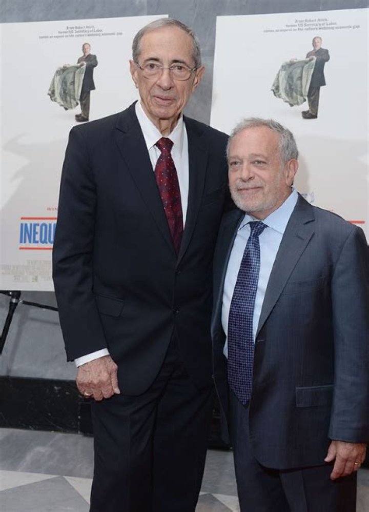 Robert Reich - Bio, Age, Net Worth, Height, Married, Nationality, Wiki