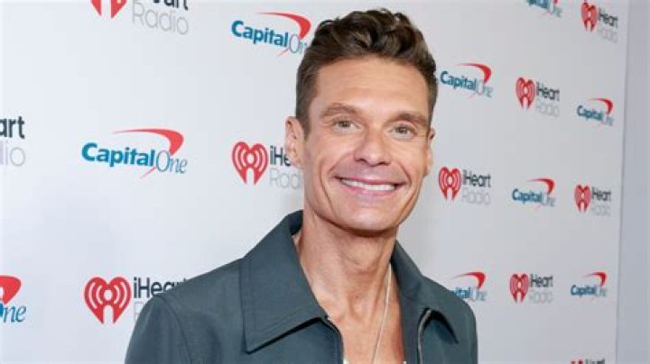 Ryan Seacrest - Bio, Age, Net Worth, Height, Single, Nationality, Body Measurement, Career