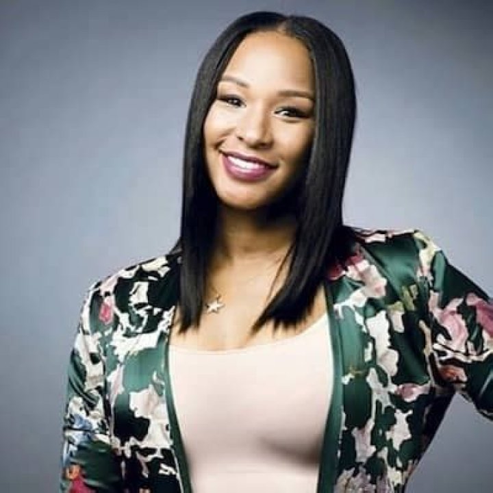 Savannah James(Brinson) - Bio, Age, Net Worth, Height, Married, Nationality, Body Measurement, Career