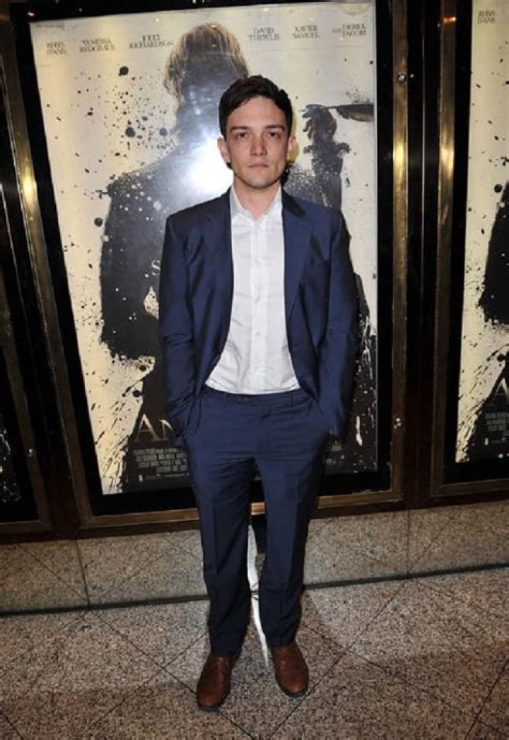 Sebastian Armesto - Bio, Age, Career, Net Worth, Height, Facts