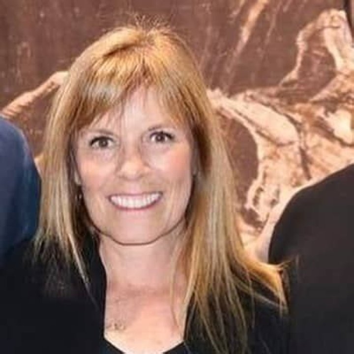 Starla Baskett - Bio, Age, Net Worth, Height, Divorce, Nationality, Body Measurement, Career