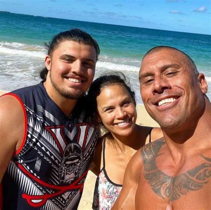 Tanoai Reed-Bio, Career, Net Worth, Height, Married, Facts