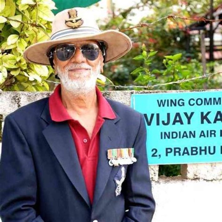 Vijay Karnik - Bio, Age, Height, Single, Nationality, Career, Wiki