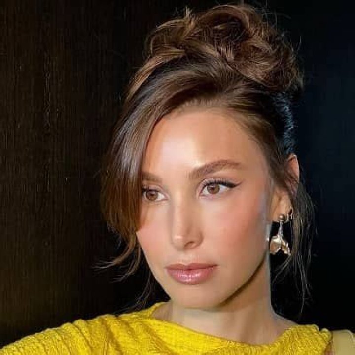 Whitney Port - Bio, Age, Height, Net Worth, Facts, Nationality